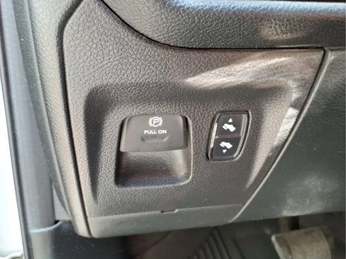 Used 2020 RAM 1500 Big Horn AWD/4WD image 31