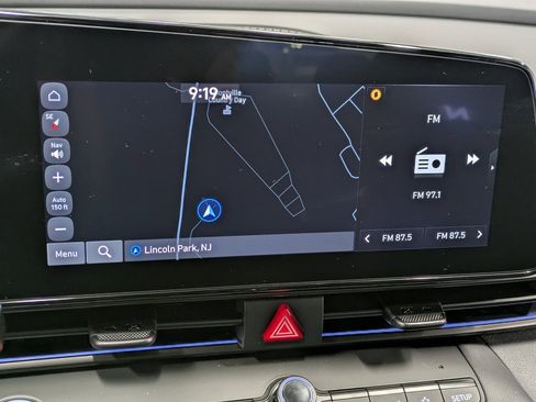 Used 2025 Hyundai Elantra N image 11