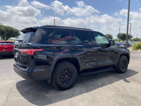 Used 2024 Toyota Sequoia TRD Pro AWD/4WD image 4