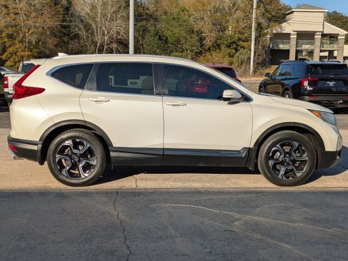 Used 2017 Honda CR-V Touring image 5