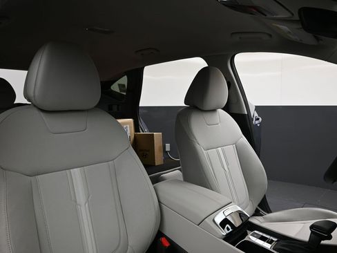 New 2026 Hyundai Tucson SEL image 13