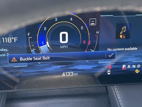 Used 2026 Chevrolet Equinox LT w/ Safety and Technology Package FWD image 18