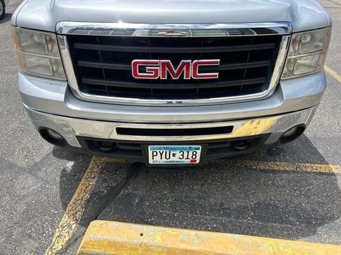 Used 2011 GMC Sierra 1500 SLE w/ Power Tech Package AWD/4WD image 2