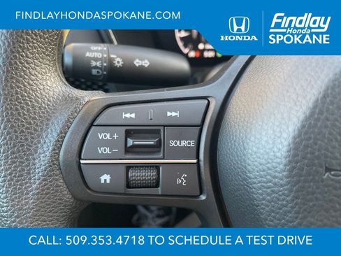 Used 2025 Honda CR-V LX image 17
