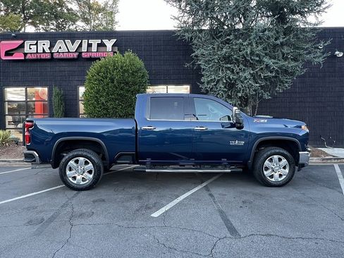 Used 2020 Chevrolet Silverado 2500 LTZ w/ LTZ Texas Edition image 18
