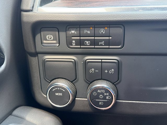 Certified 2025 Chevrolet Tahoe LT w/ Comfort Package RWD image 26