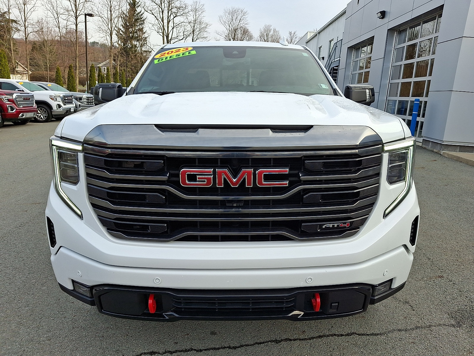 Certified 2023 GMC Sierra 1500 AT4 w/ AT4 Preferred Package AWD/4WD image 2