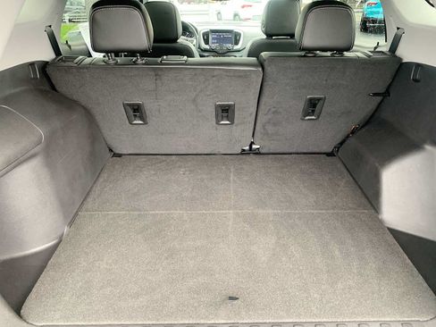Certified 2023 GMC Terrain SLT w/ Elevation Edition AWD/4WD image 25