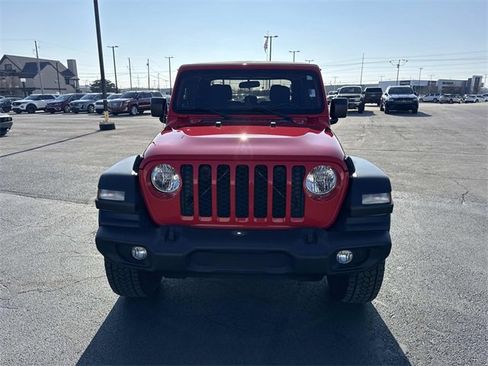Used 2020 Jeep Gladiator Sport w/ Quick Order Package 24S image 7