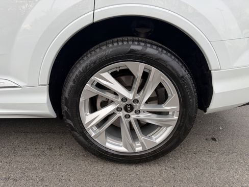 Used 2023 Audi Q7 3.0T Premium Plus w/ Premium Plus Package image 8