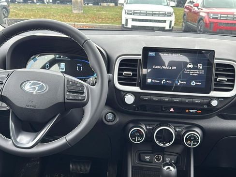 New 2026 Hyundai Venue SEL FWD image 10