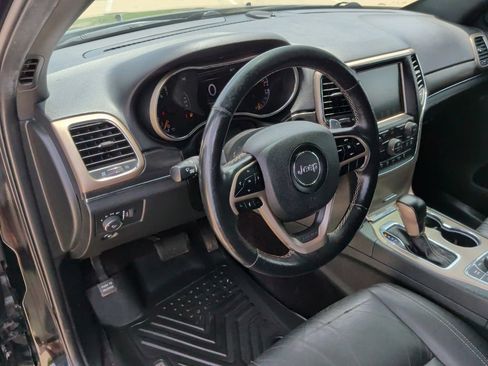 Used 2017 Jeep Grand Cherokee Limited AWD/4WD image 14