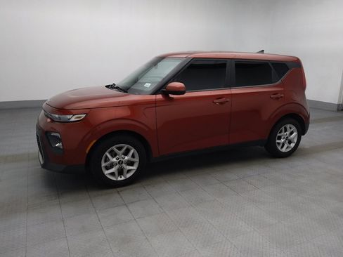 Used 2022 Kia Soul LX w/ Technology Package FWD image 2