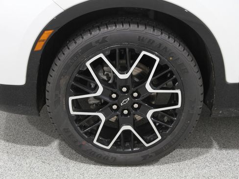 Used 2023 Chevrolet Blazer RS w/ Driver Confidence II Package image 23