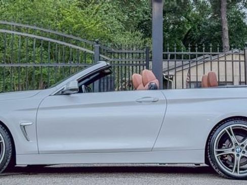 Used 2017 BMW 430i Convertible RWD image 4