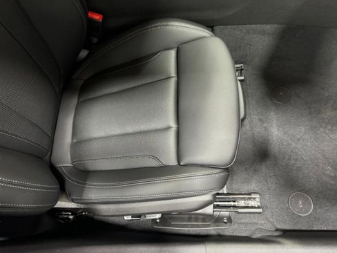 New 2026 BMW 330i xDrive Sedan w/ Premium Package image 20