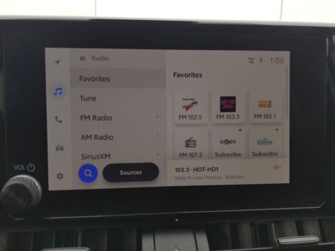 Used 2024 Toyota RAV4 LE image 22