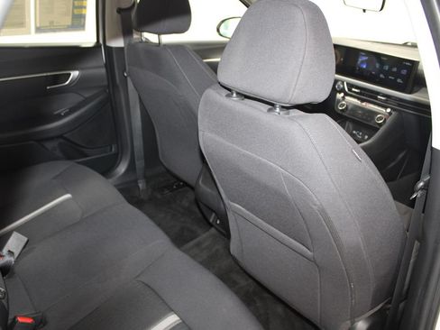 Used 2025 Hyundai Sonata SEL FWD image 27