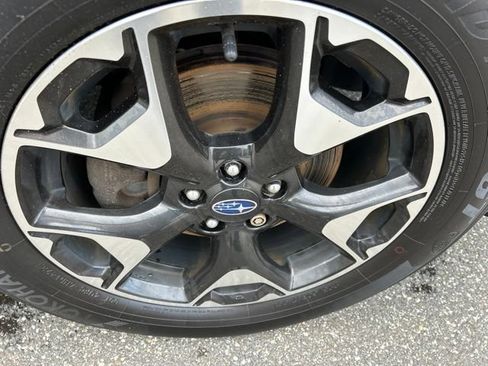 Used 2019 Subaru Crosstrek 2.0i Premium w/ Eyesight System AWD/4WD image 9