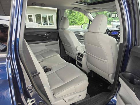 Used 2017 Honda Pilot EX-L image 17