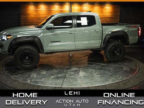 Used 2023 Toyota Tacoma TRD Off-Road w/ Black Out Package (TMS) AWD/4WD image 1