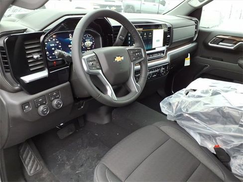 New 2026 Chevrolet Silverado 1500 LT image 5