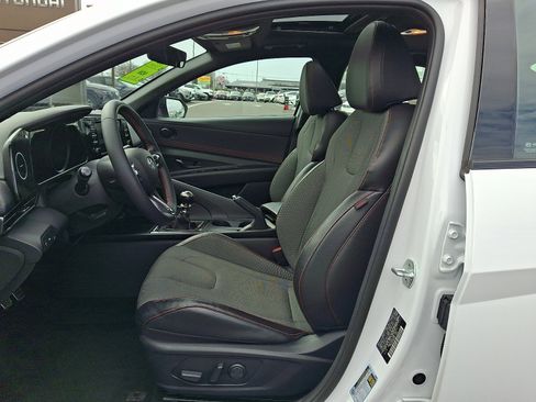 Certified 2021 Hyundai Elantra N Line image 13
