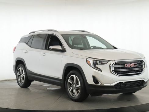 Used 2021 GMC Terrain SLT w/ LPO, Bright Accent Package image 2