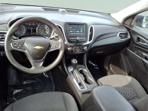 Used 2018 Chevrolet Equinox LT FWD image 5