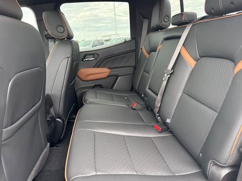 New 2026 GMC Canyon AT4 w/ Technology Plus Package AWD/4WD image 34
