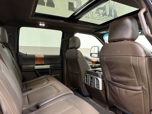 Used 2015 Ford F150 King Ranch w/ Equipment Group 601A Luxury AWD/4WD image 46