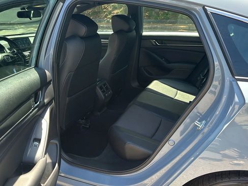 Used 2022 Honda Accord Sport image 19