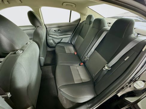 Used 2025 Nissan Sentra SV FWD image 26