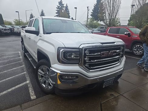 Used 2018 GMC Sierra 1500 SLT AWD/4WD image 2