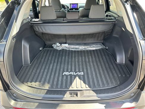 Certified 2025 Toyota RAV4 XLE w/ Convenience Package AWD/4WD image 22