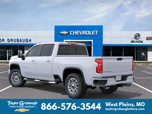 New 2026 Chevrolet Silverado 2500 LT w/ Z71 Chrome Sport Edition AWD/4WD image 3