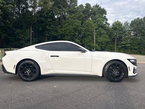 Used 2024 Ford Mustang Premium RWD image 6