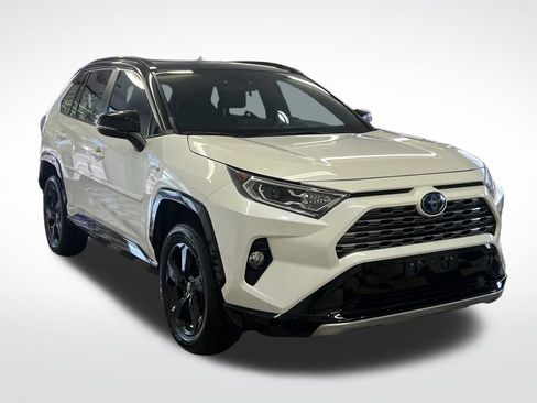 Used 2020 Toyota RAV4 XSE image 1