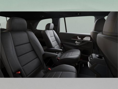 New 2026 Mercedes-Benz GLS 450 4MATIC image 43