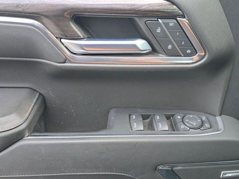 Used 2023 Chevrolet Silverado 1500 LTZ w/ LTZ Premium Package image 28