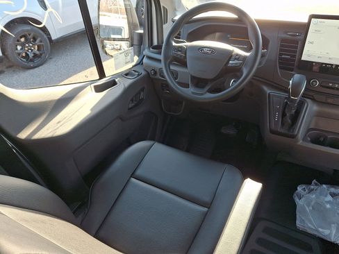 New 2026 Ford Transit 150 148 Medium Roof w/ Load Area Protection Package image 9