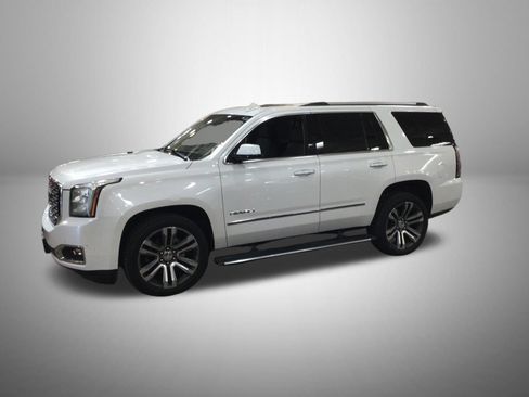 Used 2019 GMC Yukon Denali w/ Denali Ultimate Package AWD/4WD image 1