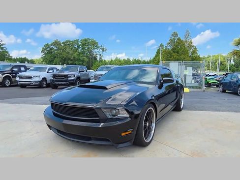 Used 2011 Ford Mustang GT Premium w/ Electronics Pkg RWD image 36