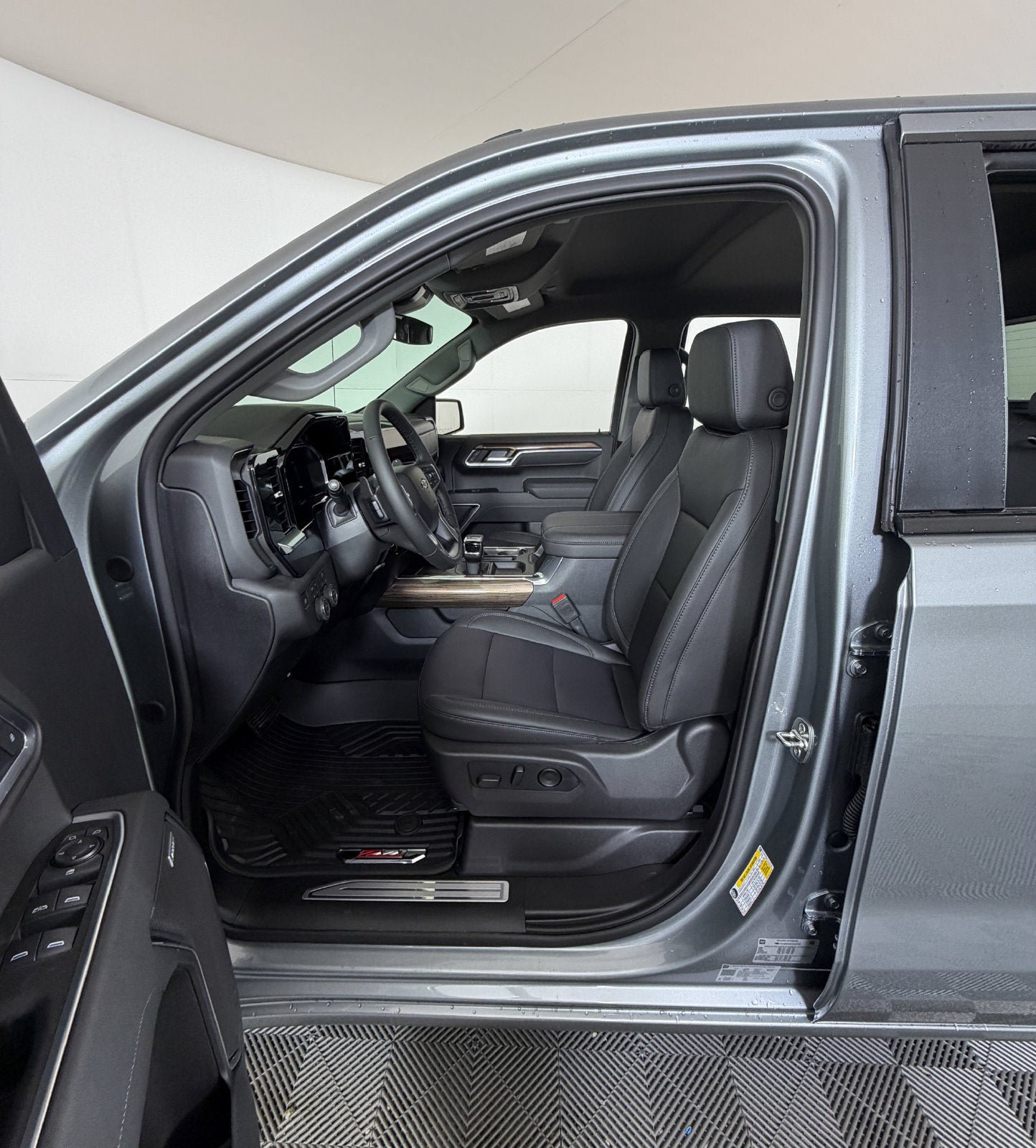 New 2026 Chevrolet Silverado 1500 RST AWD/4WD image 8