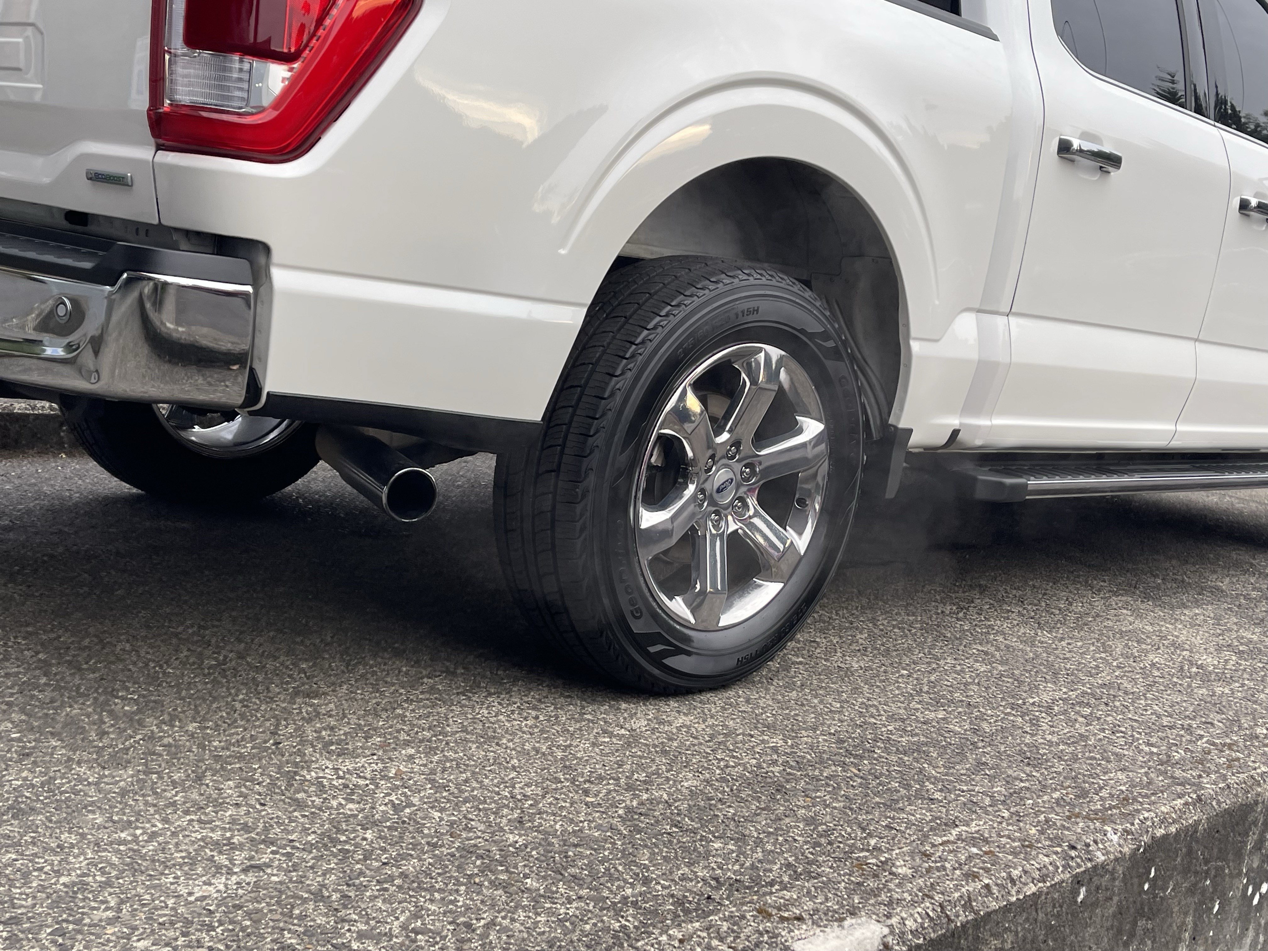 Used 2021 Ford F150 Lariat RWD image 9