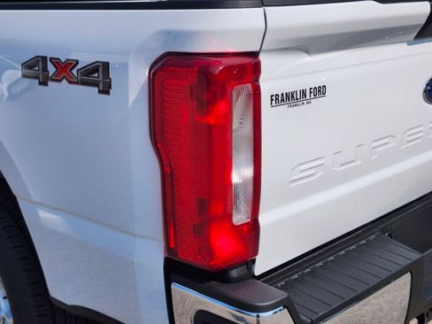 New 2026 Ford F250 XLT w/ Snow Plow Prep Package AWD/4WD image 9