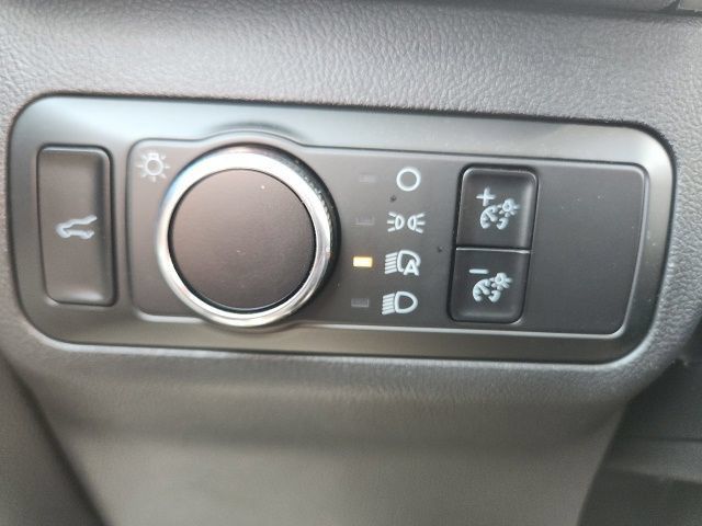 Used 2025 Ford Escape Active FWD image 29