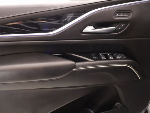 Used 2023 Cadillac Escalade V w/ LPO, Floor Liner Package image 18