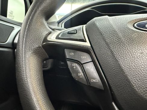 Used 2013 Ford Fusion SE image 15