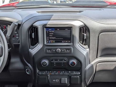 Used 2024 Chevrolet Silverado 1500 Custom Trail Boss AWD/4WD image 18